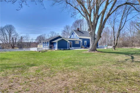 499 Seven Mile Road Cranston RI 02831