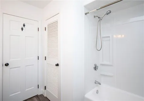 94 Ferreira Terrace Portsmouth RI 02871