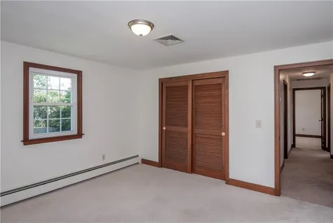 94 Ferreira Terrace Portsmouth RI 02871