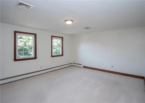 94 Ferreira Terrace Portsmouth RI 02871
