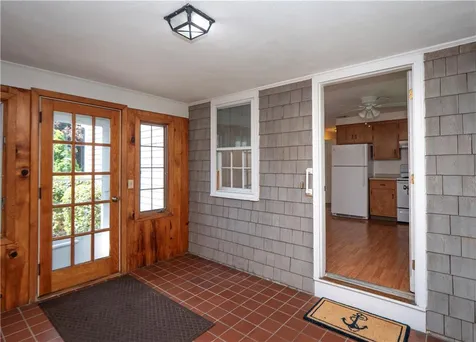 94 Ferreira Terrace Portsmouth RI 02871