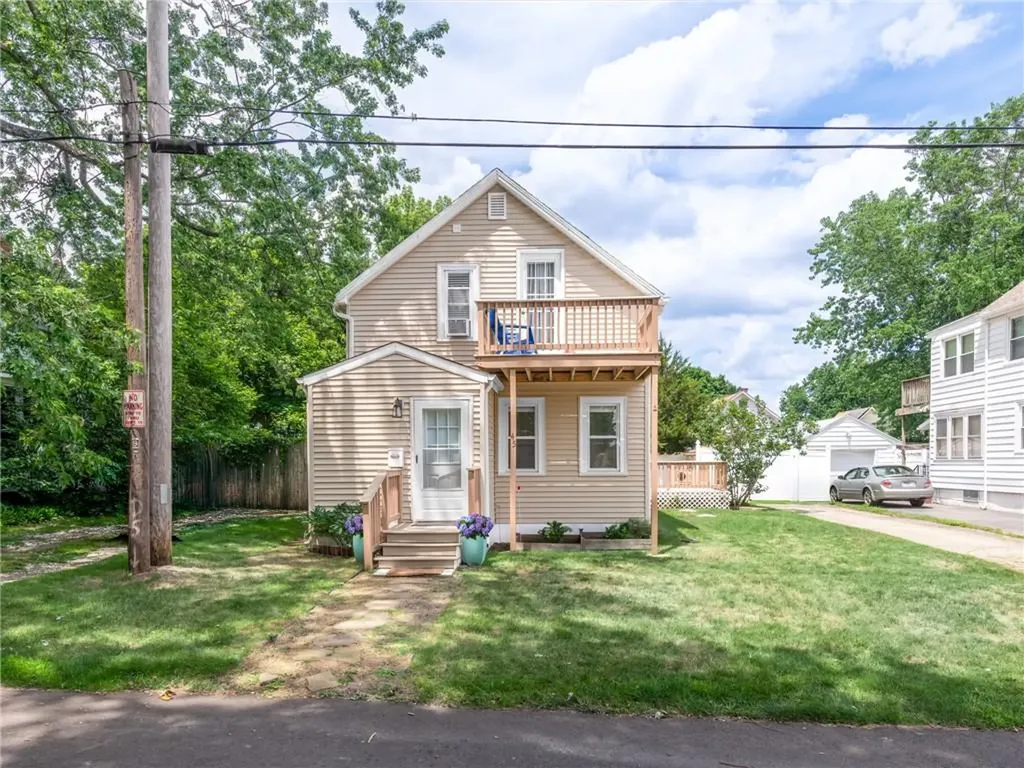 45 Van Zandt Avenue Warwick RI 02889