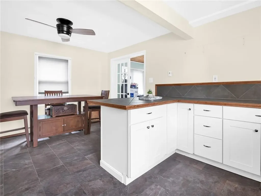 45 Van Zandt Avenue Warwick RI 02889