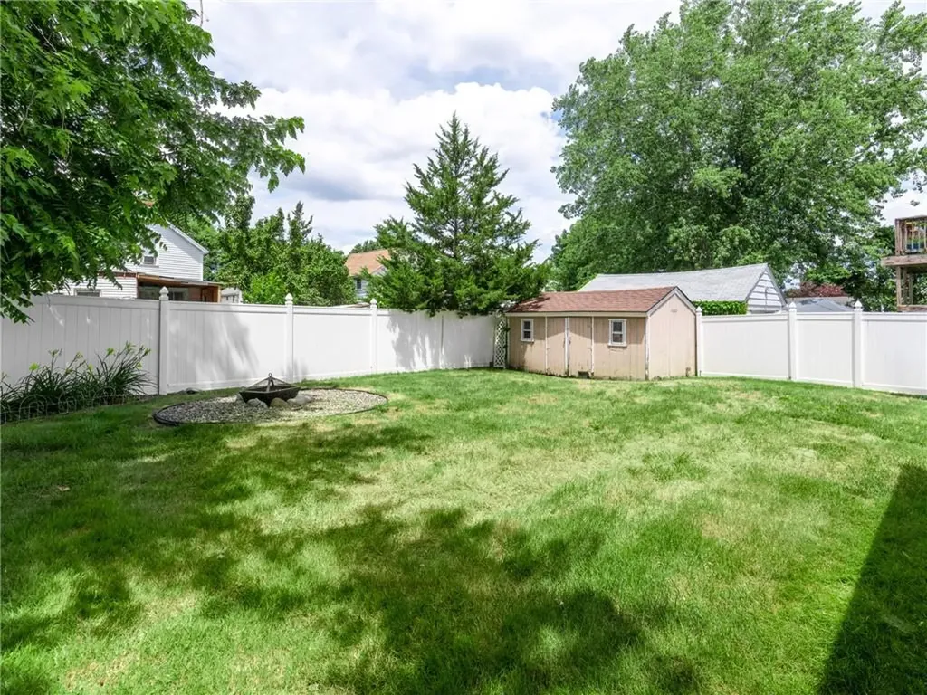 45 Van Zandt Avenue Warwick RI 02889