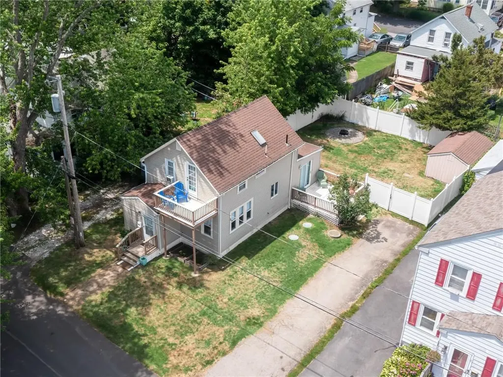 45 Van Zandt Avenue Warwick RI 02889