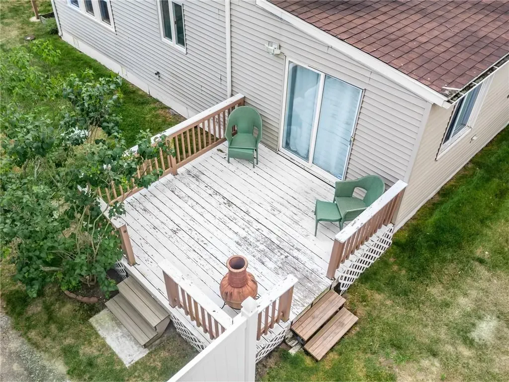 45 Van Zandt Avenue Warwick RI 02889