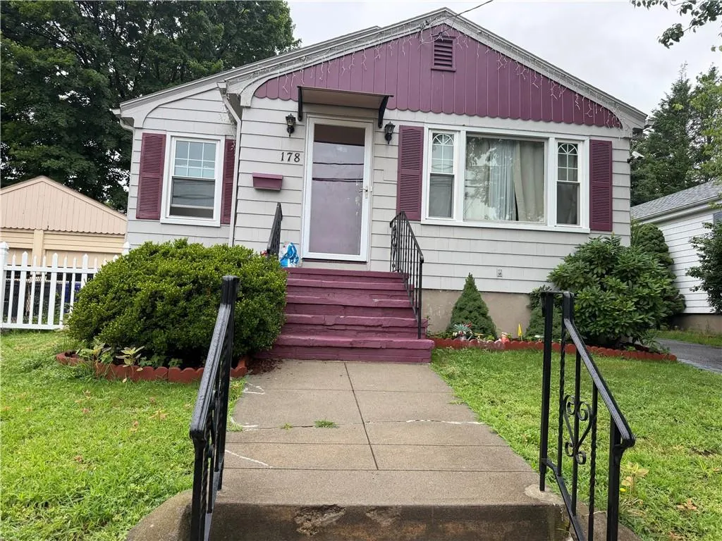 178 Sisson Street Providence RI 02909