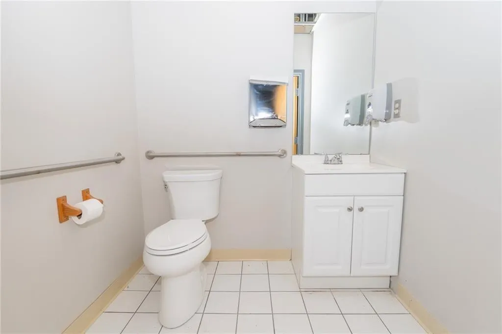 875 Centerville Circle Warwick RI 02886