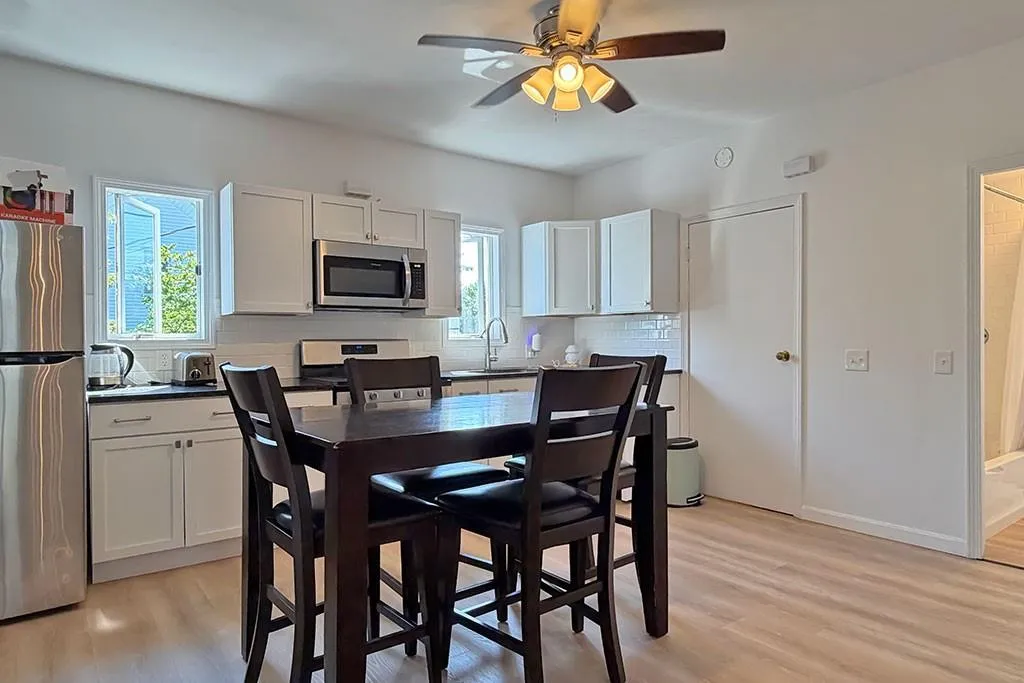 85 East George Street Providence RI 02906