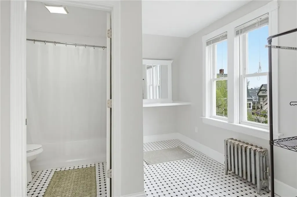 241 Pleasant Street Providence RI 02906