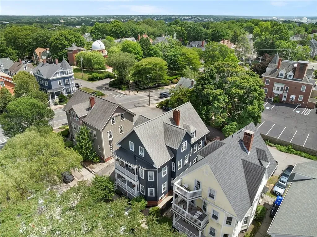 241 Pleasant Street Providence RI 02906