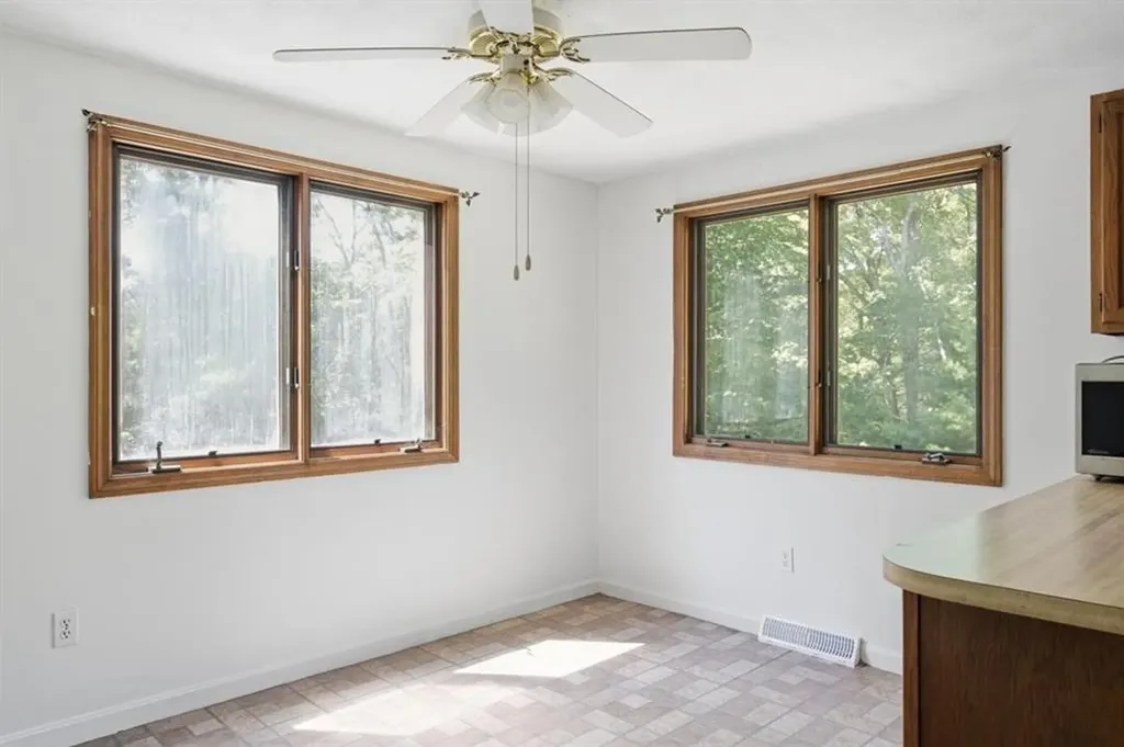 189 Woody Hill Road Hopkinton RI 02832