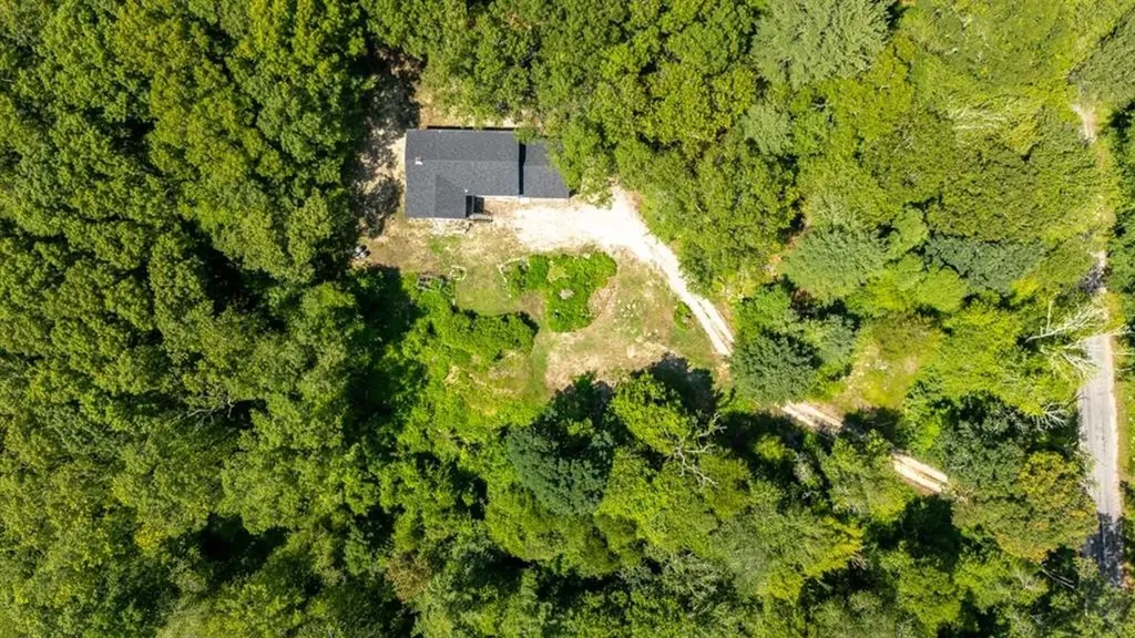 189 Woody Hill Road Hopkinton RI 02832