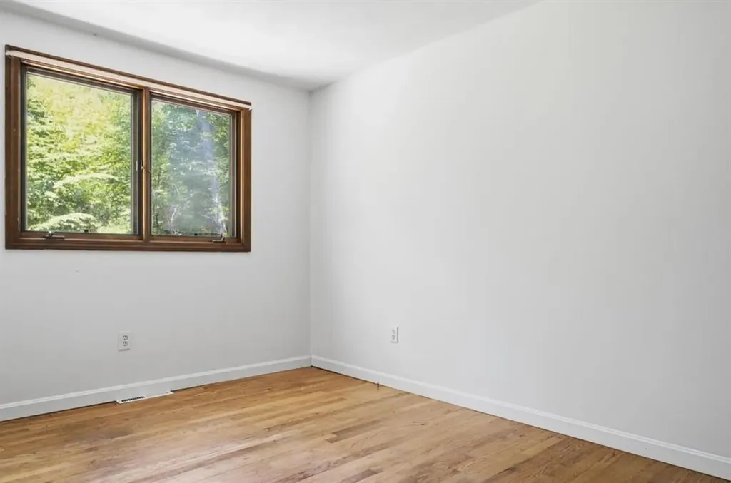 189 Woody Hill Road Hopkinton RI 02832