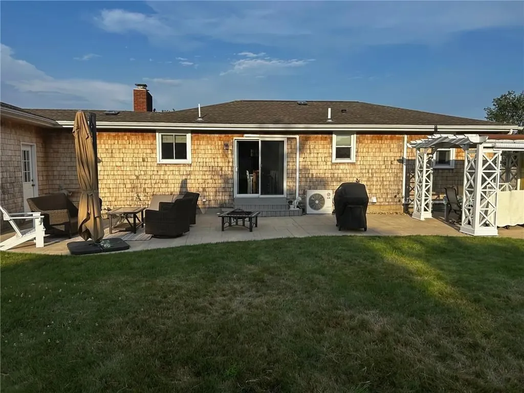 50 Osprey Road South Kingstown RI 02879