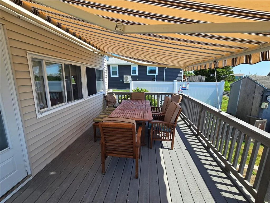725 H Succotash Road South Kingstown RI 02879