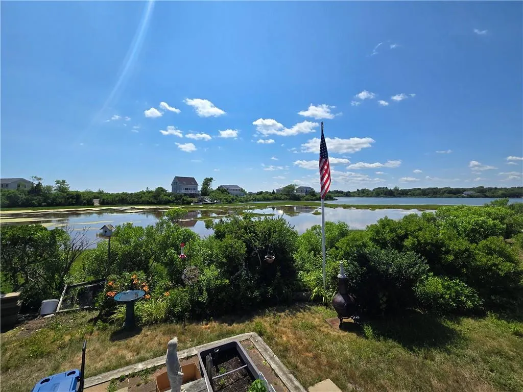 725 H Succotash Road South Kingstown RI 02879