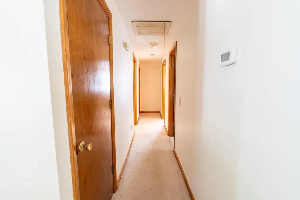 35 Old Pine Road Narragansett RI 02882
