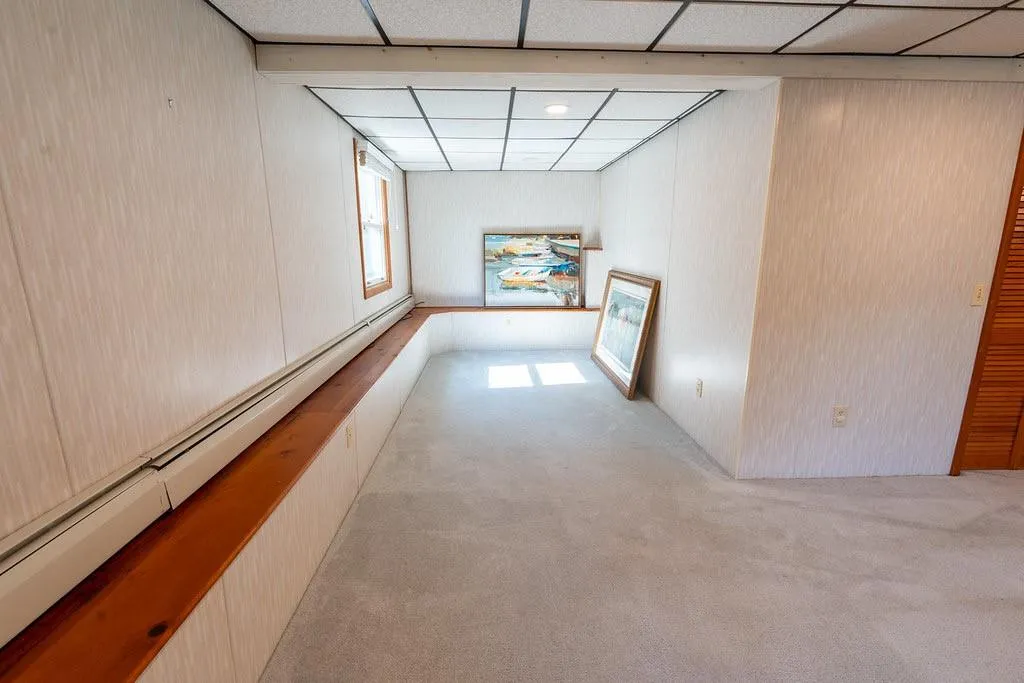 35 Old Pine Road Narragansett RI 02882