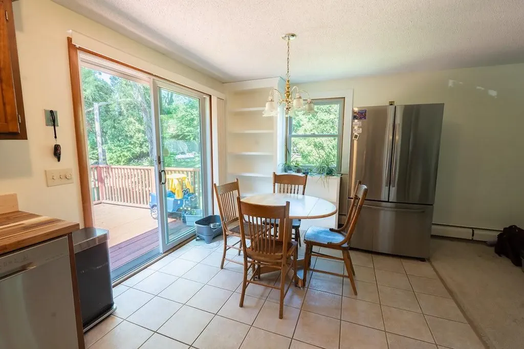 35 Old Pine Road Narragansett RI 02882