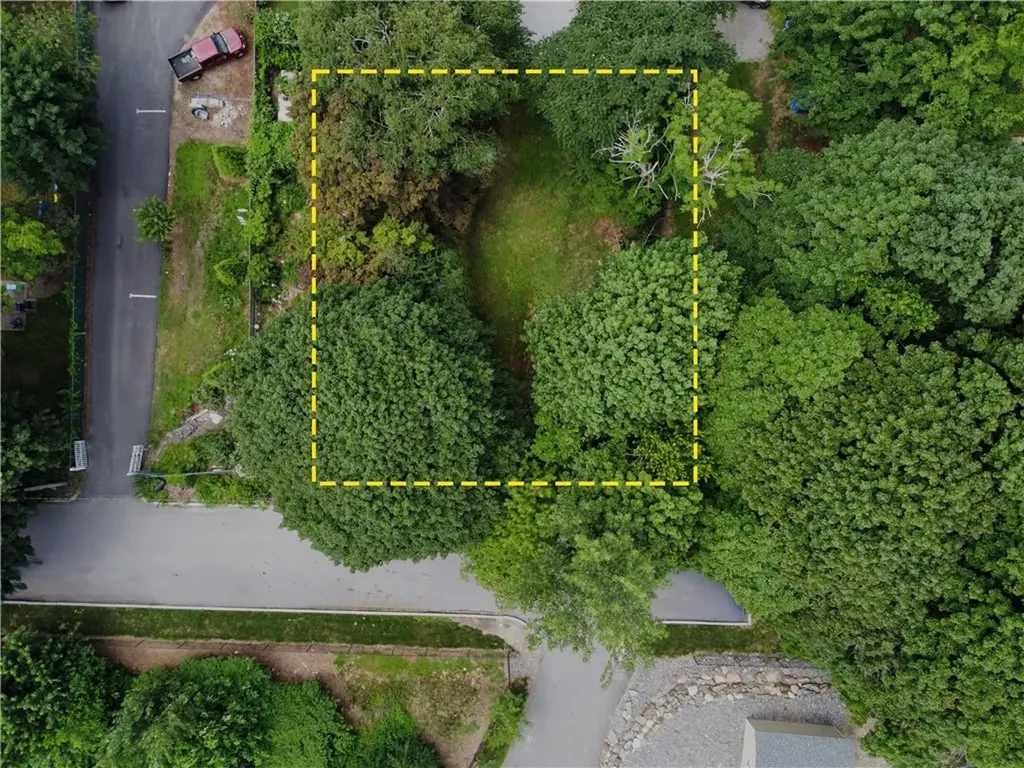 42 Vandieman Avenue Providence RI 02909