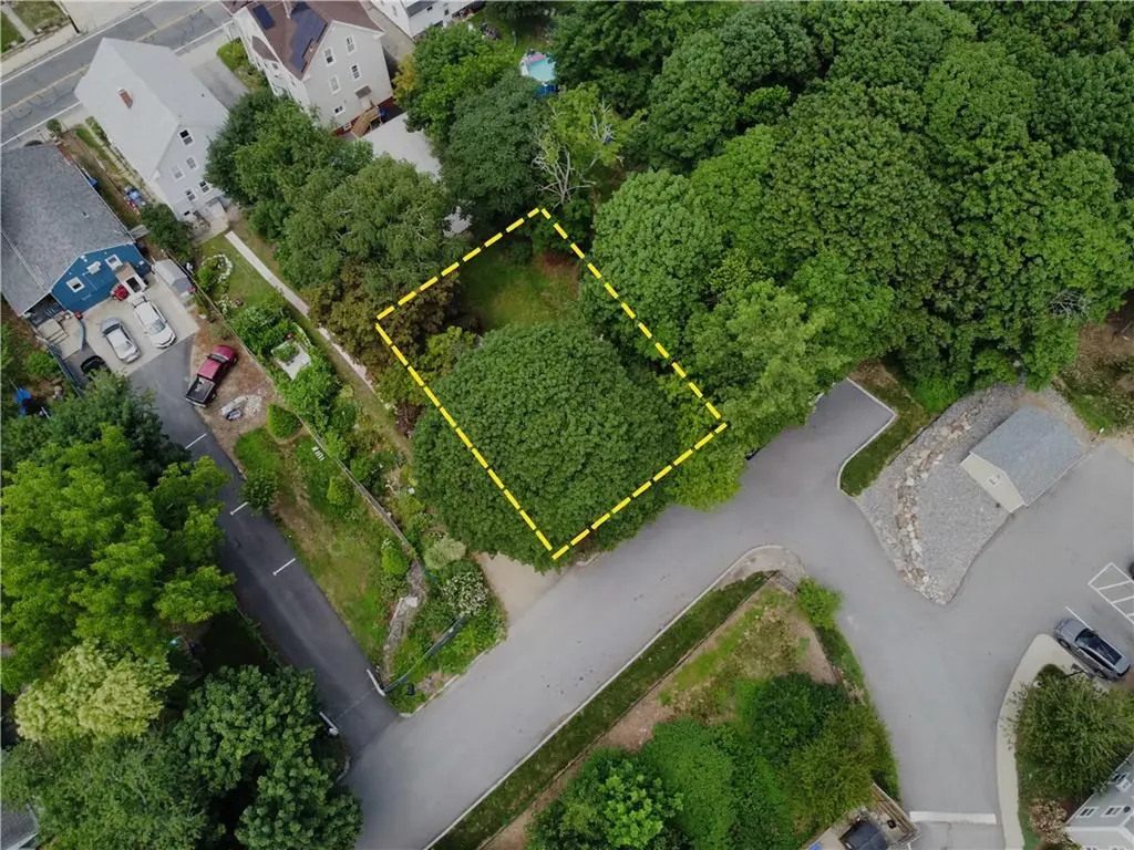 42 Vandieman Avenue Providence RI 02909