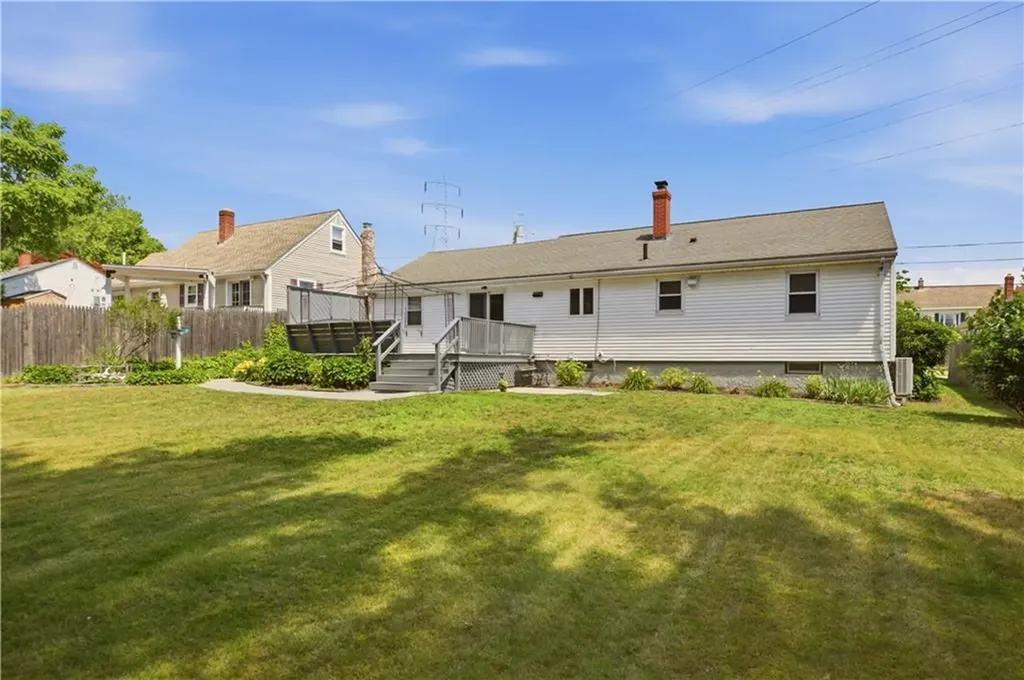 5 Seth Street East Providence RI 02914