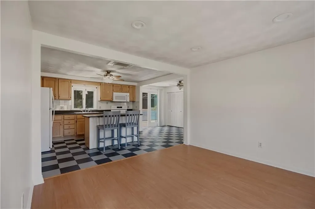 5 Seth Street East Providence RI 02914