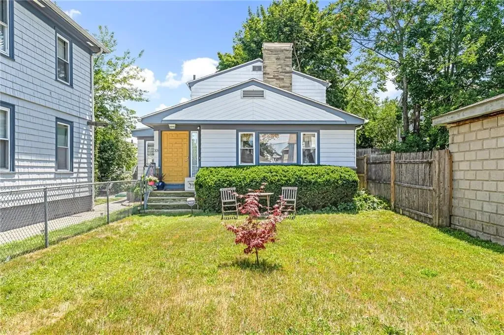 33 Malbone Street Providence RI 02908