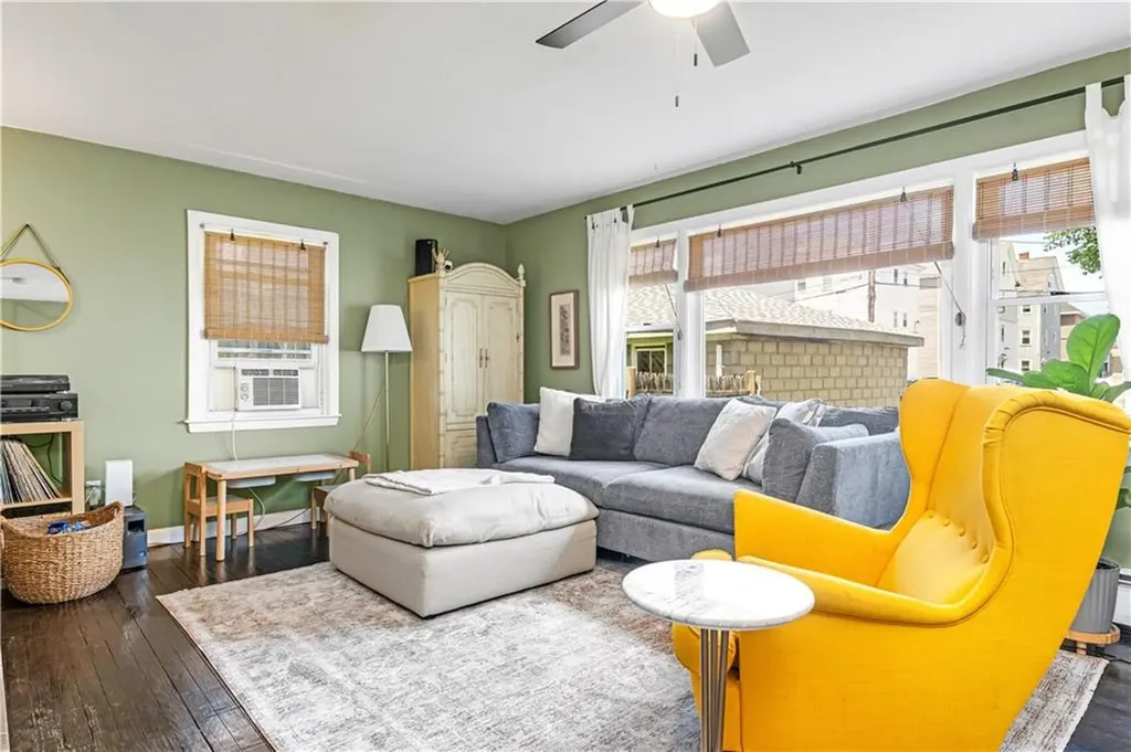 33 Malbone Street Providence RI 02908