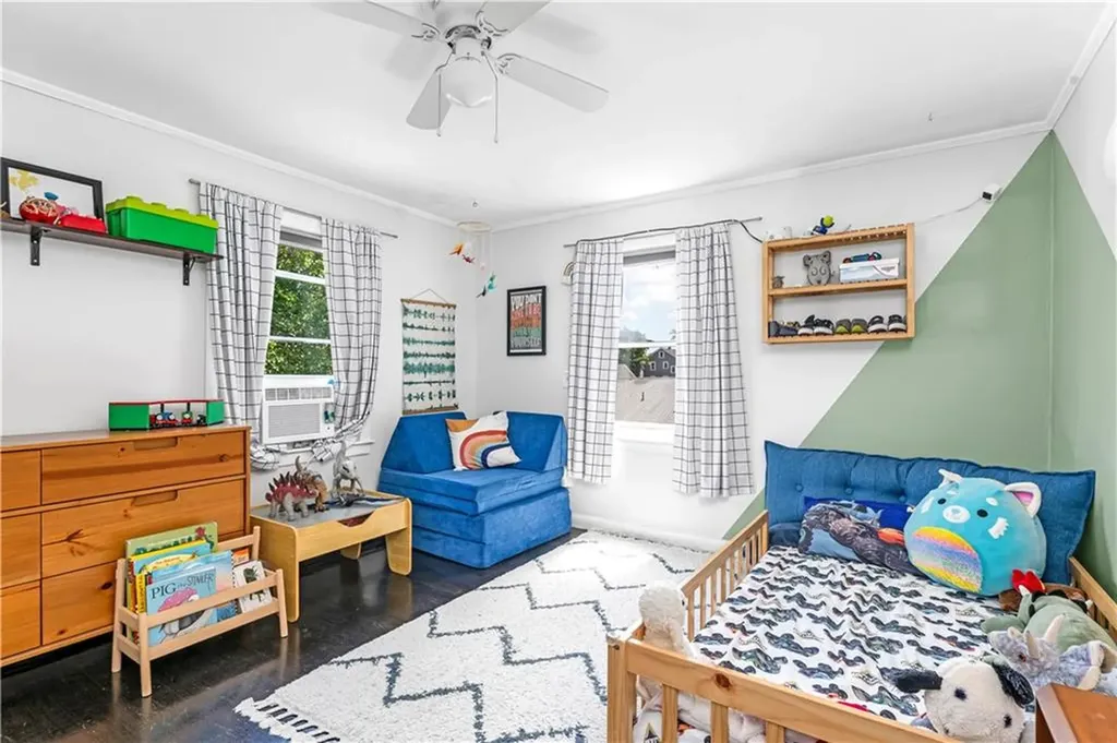 33 Malbone Street Providence RI 02908