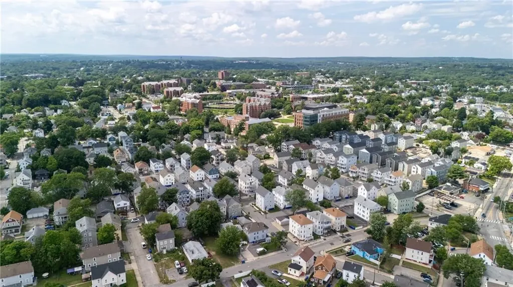 33 Malbone Street Providence RI 02908