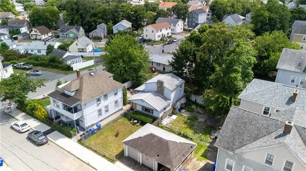 33 Malbone Street Providence RI 02908