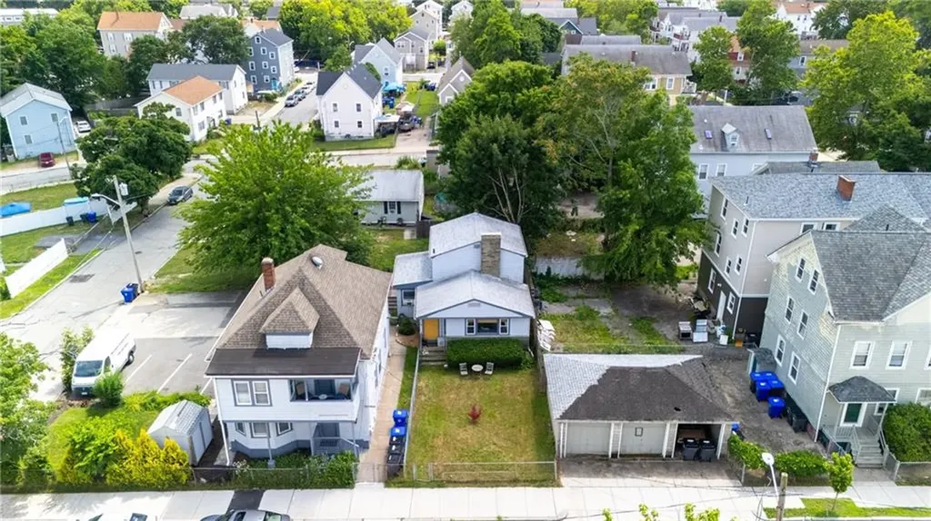 33 Malbone Street Providence RI 02908
