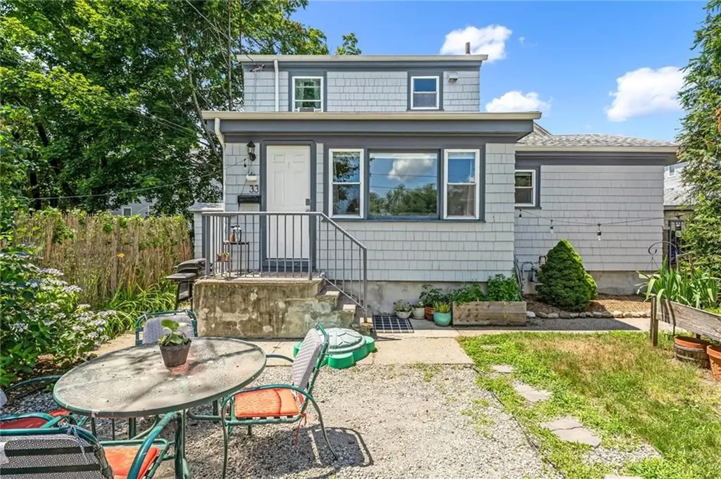 33 Malbone Street Providence RI 02908