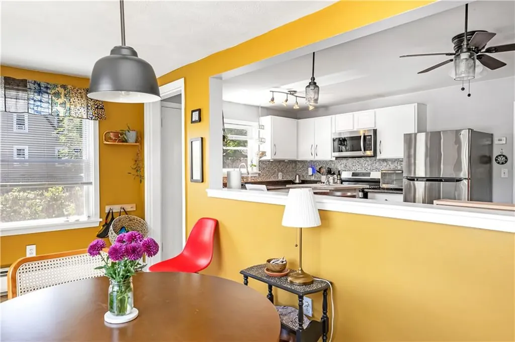 33 Malbone Street Providence RI 02908
