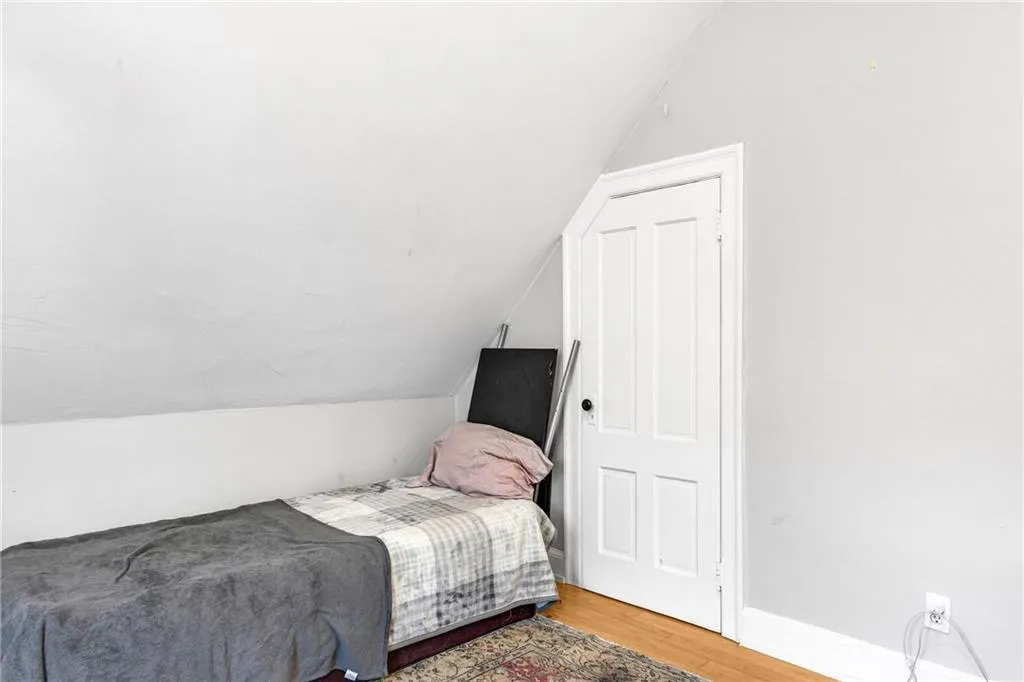 4 Poplar Street Providence RI 02906