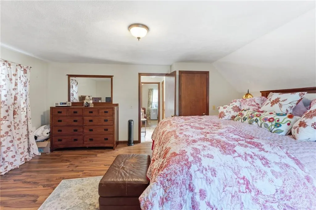 57 N View Avenue Cranston RI 02920