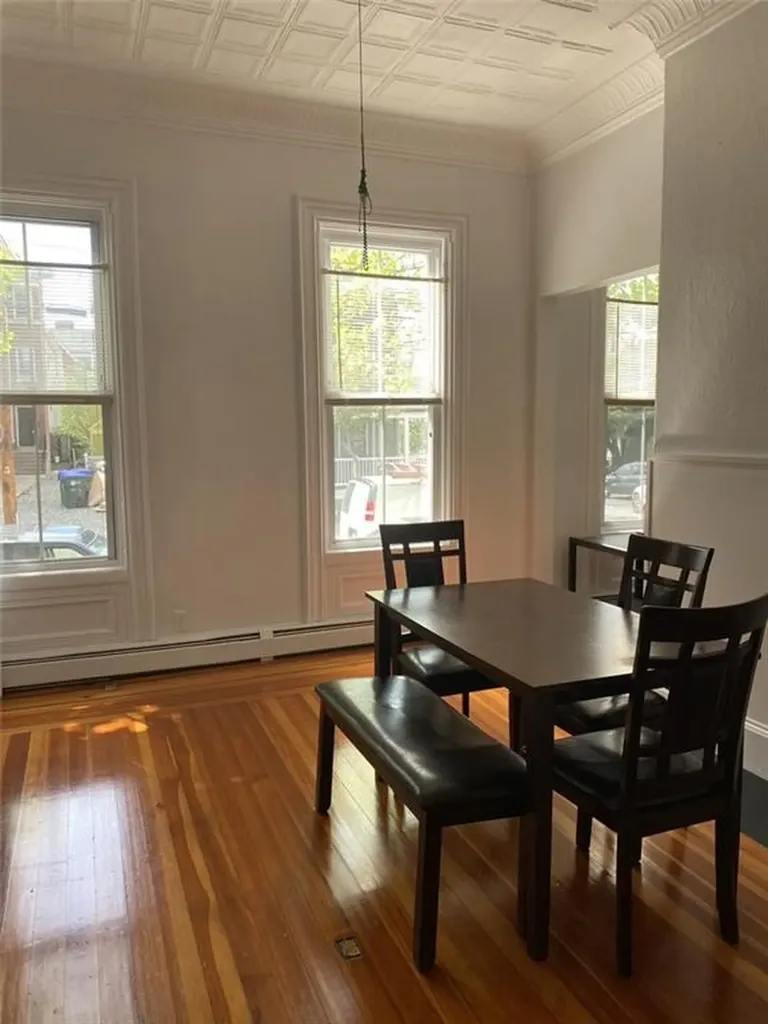 339 Thayer Street Providence RI 02906