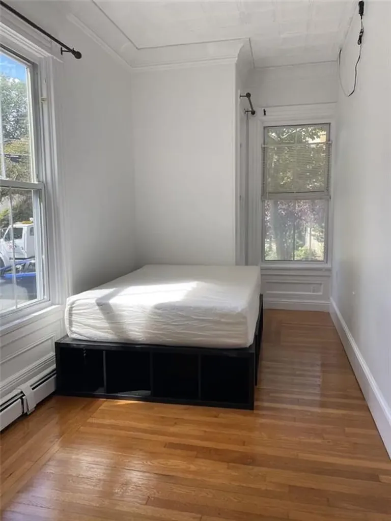 339 Thayer Street Providence RI 02906