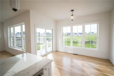 163 Revolution Way Portsmouth RI 02871