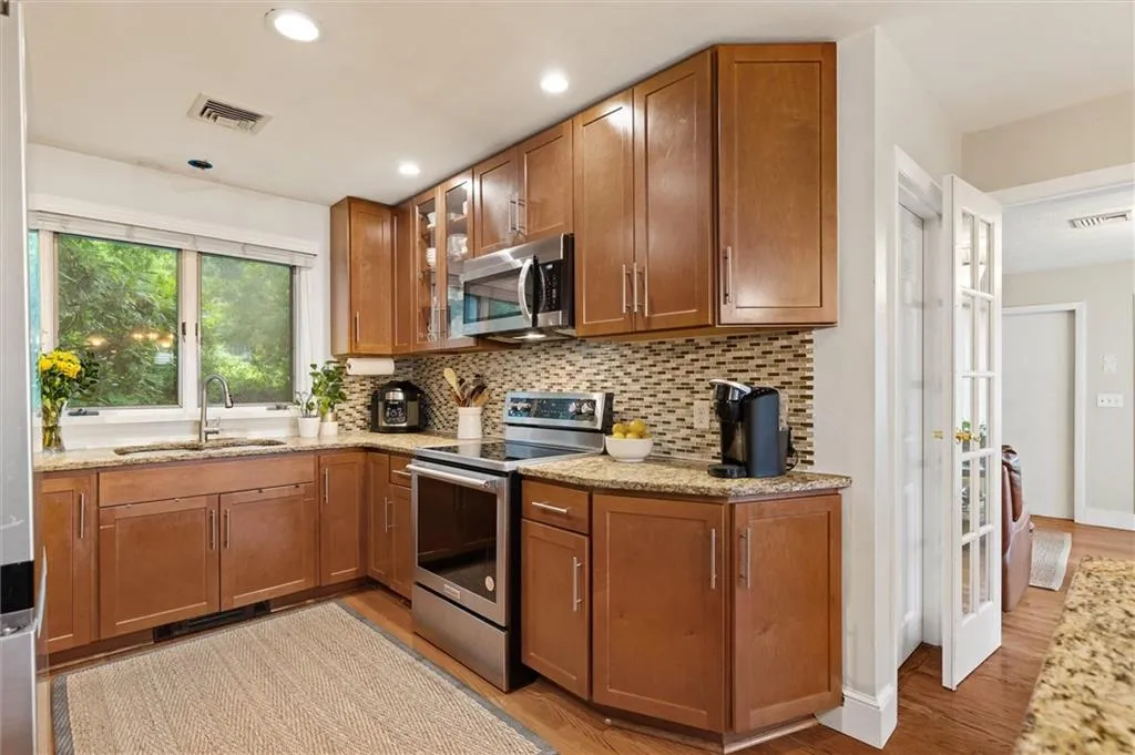 95 Priscilla Drive Cranston RI 02921