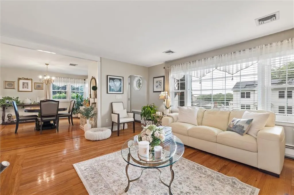 95 Priscilla Drive Cranston RI 02921