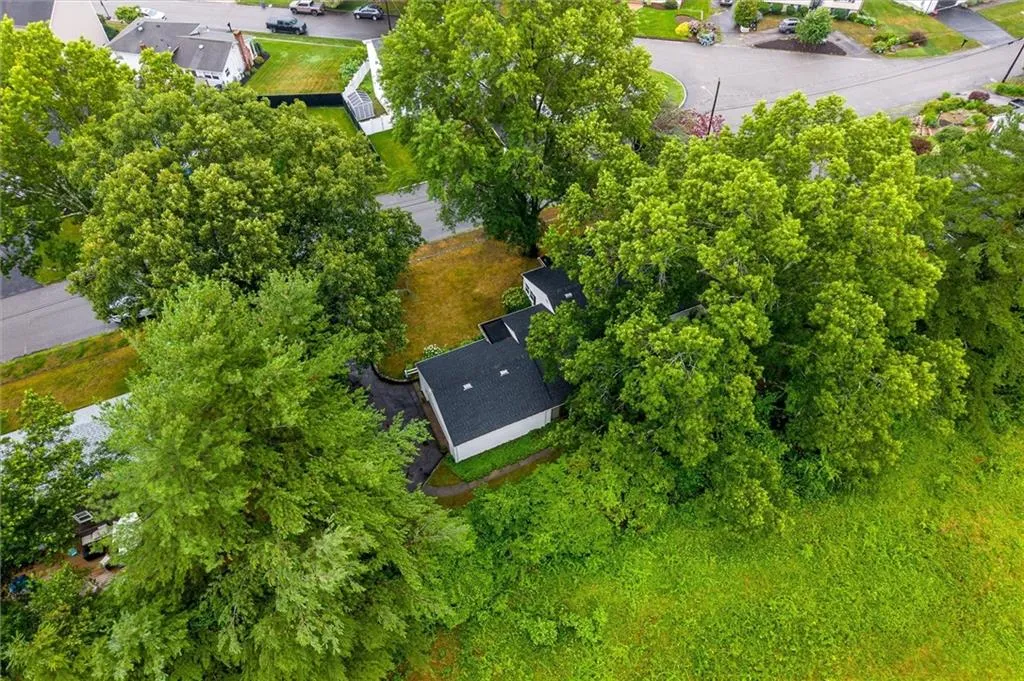 95 Priscilla Drive Cranston RI 02921