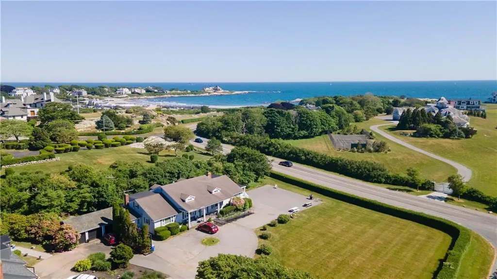 228 Carroll Avenue Newport RI 02840
