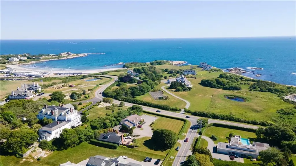 228 Carroll Avenue Newport RI 02840