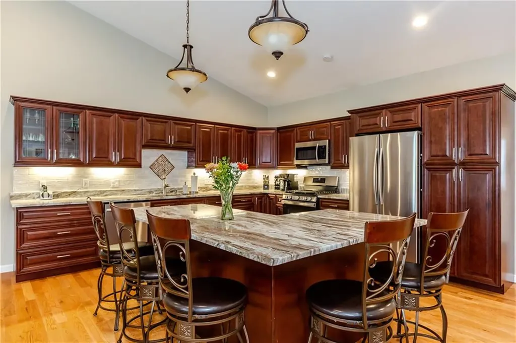 11 Morgan Lane Smithfield RI 02917