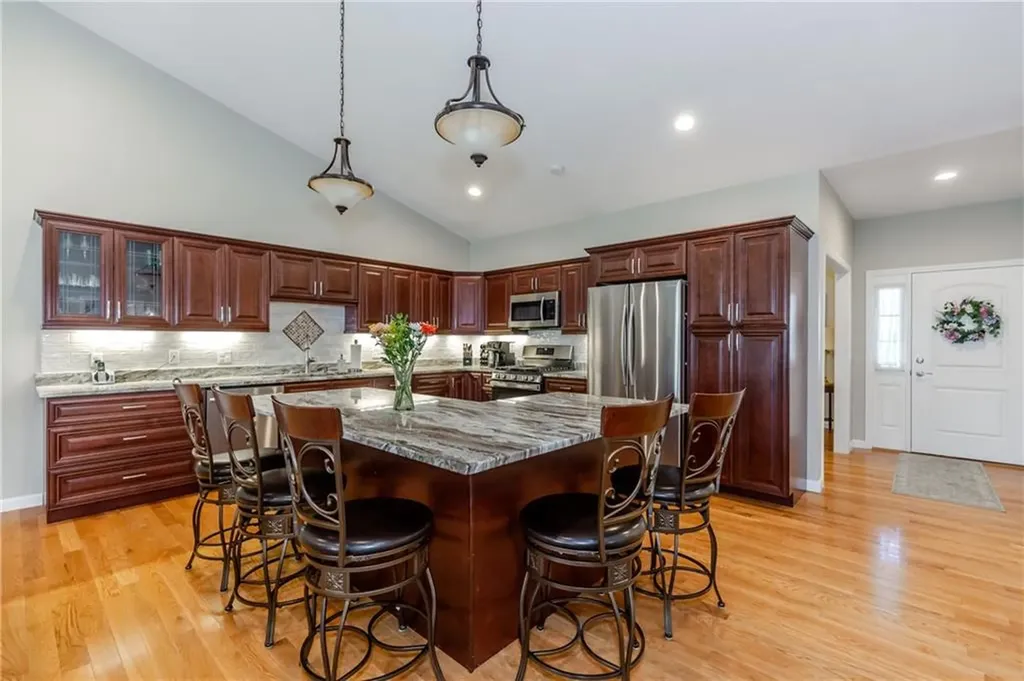 11 Morgan Lane Smithfield RI 02917