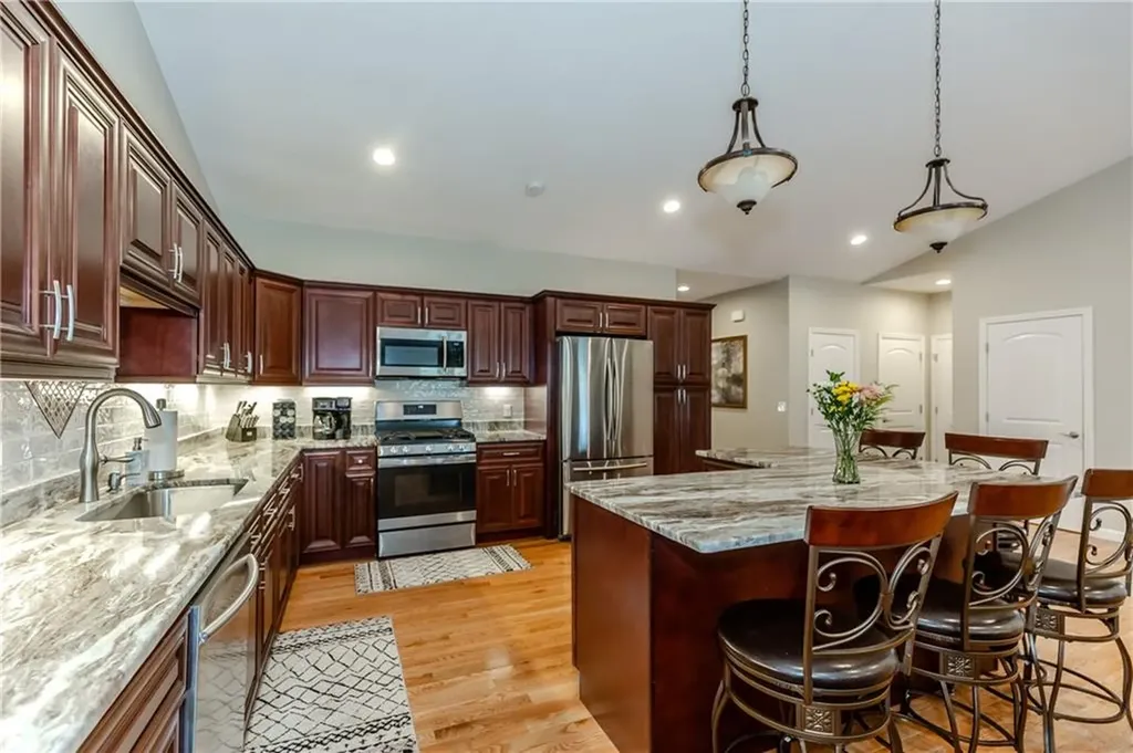 11 Morgan Lane Smithfield RI 02917