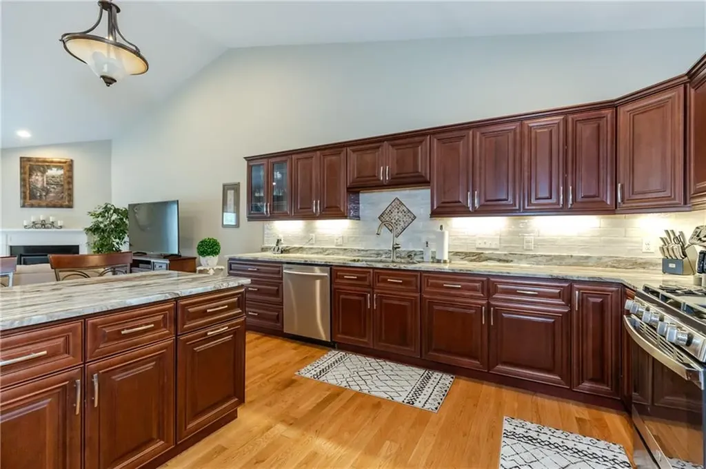11 Morgan Lane Smithfield RI 02917